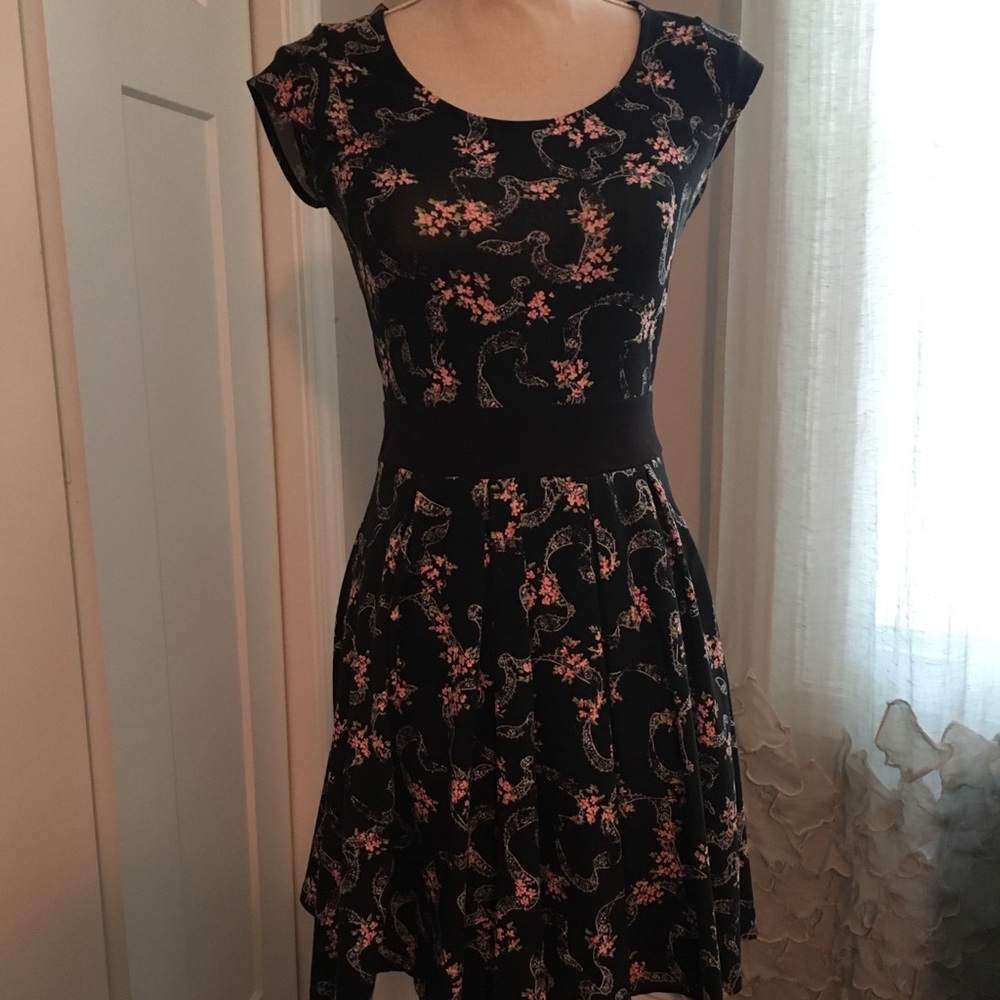 Guess floral dress